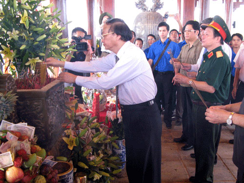 Lễ Tri ân các Anh hùng liệt sĩ tại Quảng Trị